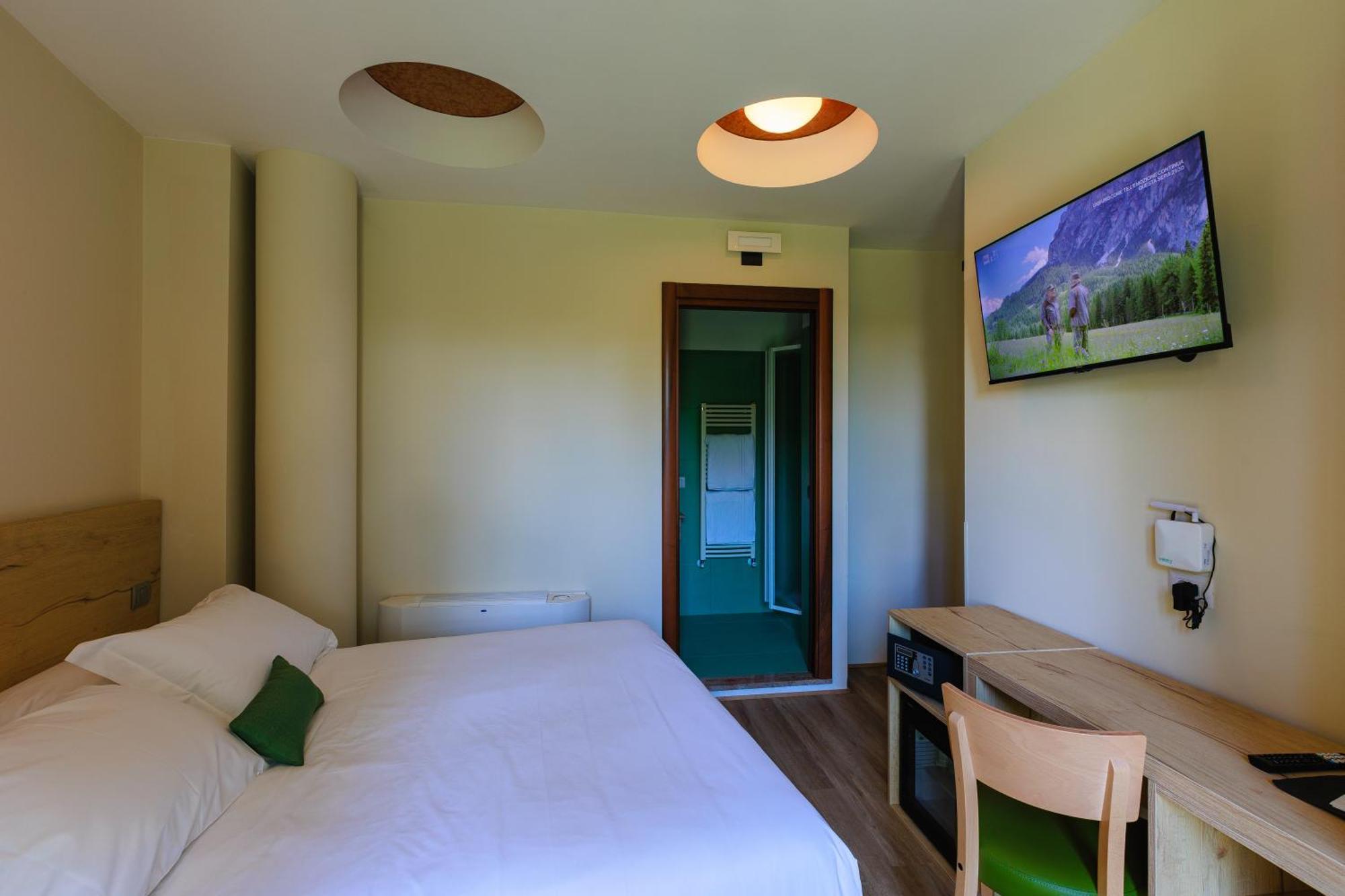 Botanique Hotel Vergani Fara Gera dʼAdda Екстериор снимка